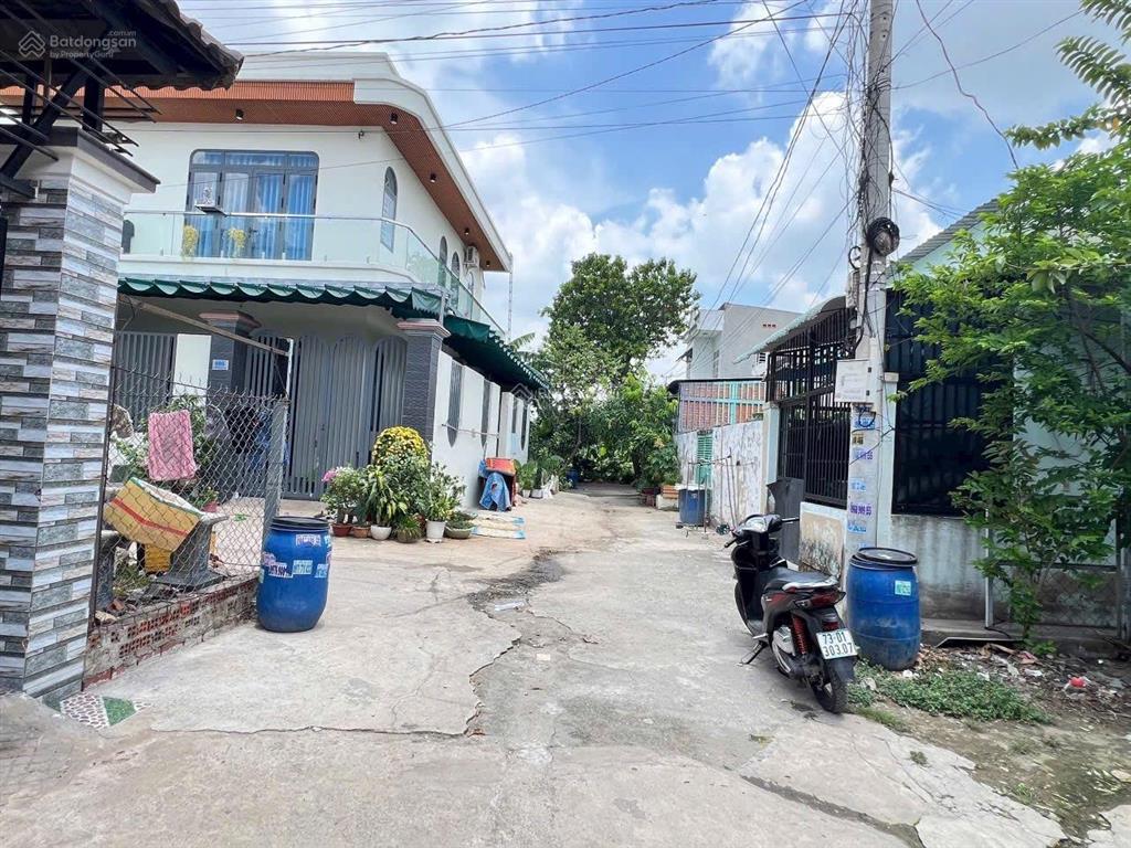 Giá mềm cho nhà đầu tư đất bình hòa dt 208m2 đường 5m đẹp