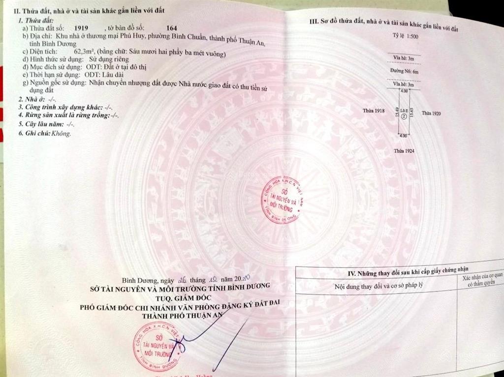 Chính chủ gửi bán gấp đất đẹp bình chuẩn. dt 62.3m2 kdc phú hồng thịnh 8 đường nhựa 12m
