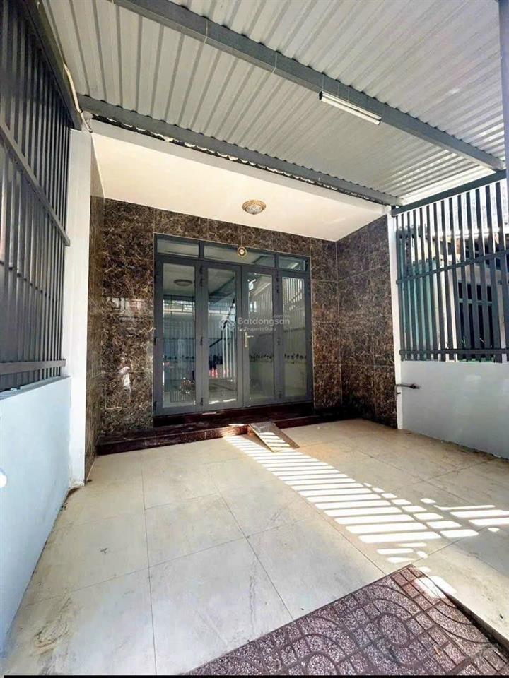 Tôi kẹt tiền bán nhanh nhà lầu gần chợ lái thiêu dt 75m giá chỉ 3,15 tỷ