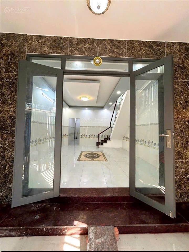 Tôi kẹt tiền bán nhanh nhà lầu gần chợ lái thiêu dt 75m giá chỉ 3,15 tỷ