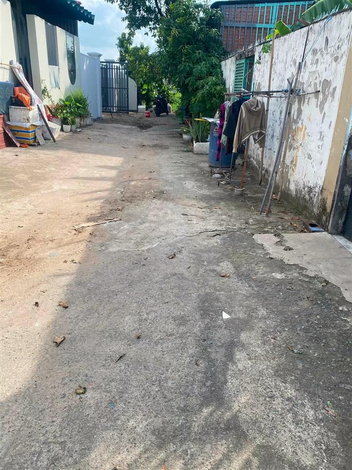 Tôi bán kiot + 3 nhà trọ thuận giao có sẵn dòng tiền 6,5 triệu/tháng giá 2,25 tỷ
