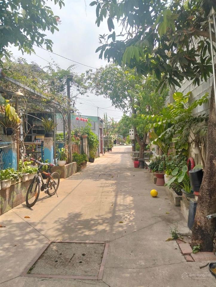 Đất gần chợ lái thiêu dt 100m (5x20m) thổ cư full