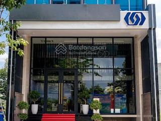 Cho thuê tòa nhà văn phòng trần não, lương định của trung tâm q2 hầm 6 tầng sàn trống suốt