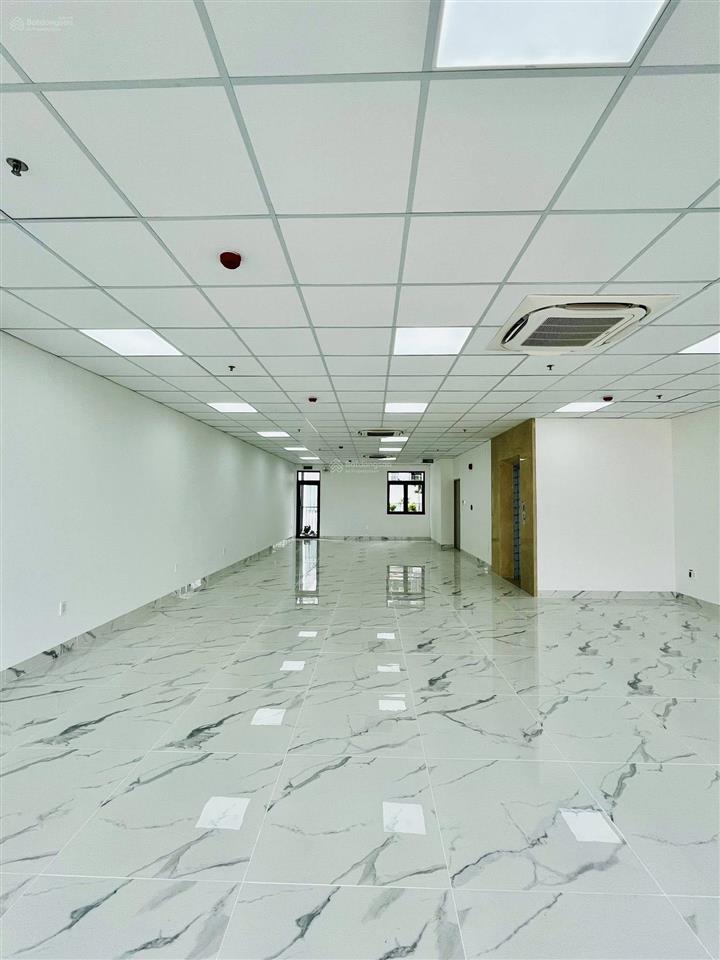 Tòa nhà mặt tiền trương văn bang trung tâm quận 2 vị trí nâng tầm thương hiệu hầm 7 tầng nổi 1000m²