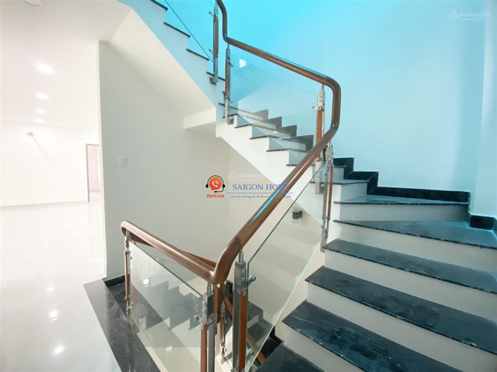 Cho thuê nguyên căn nhà 5 tầng 400m2 sàn trống suốt trục trần não an phú an khánh q2 giá 55tr/tháng