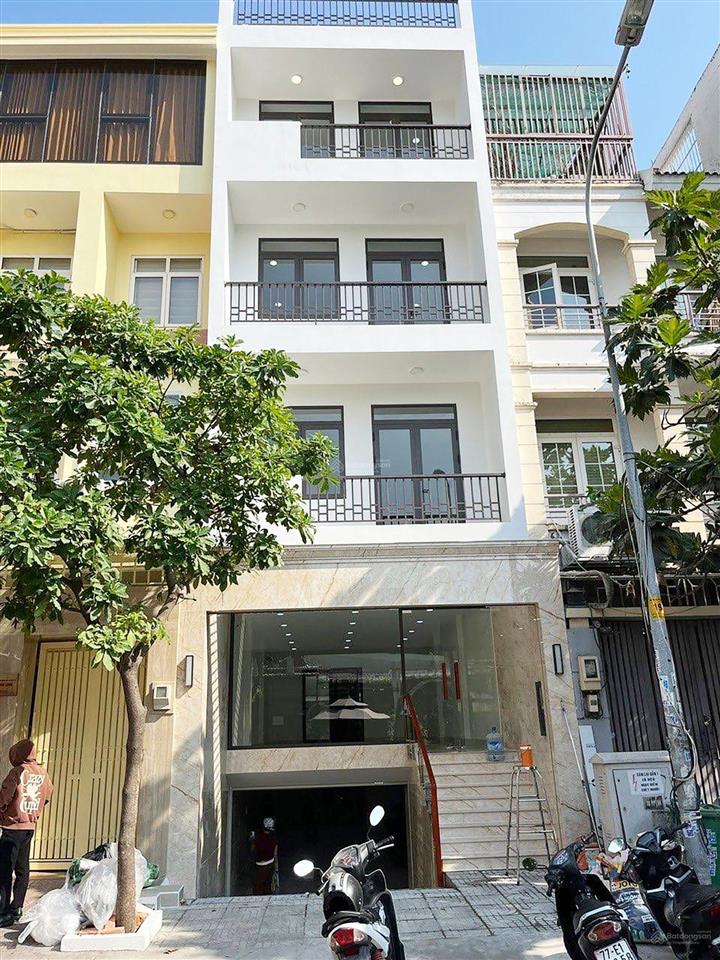 Cho thuê tòa nhà văn phòng 6 tầng 500m2 sàn trống suốt an phú an khánh, q2 giá từ 55tr/tháng