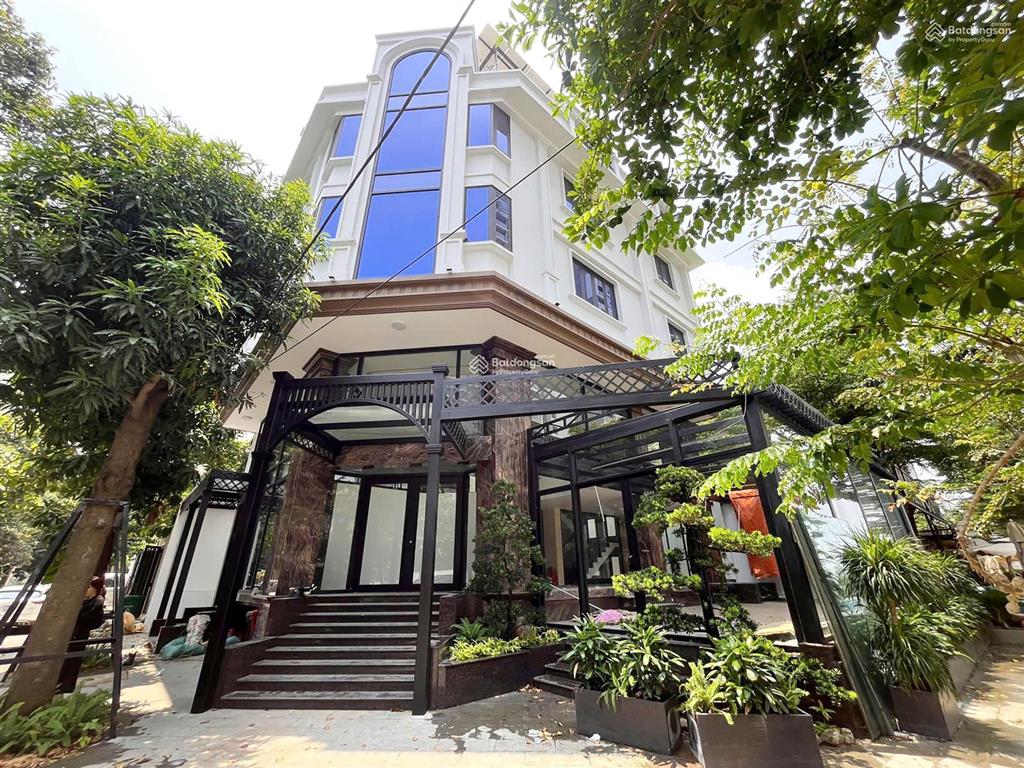 Cho thuê văn phòng 300m2 sàn trục trần não  an khánh, quận 2