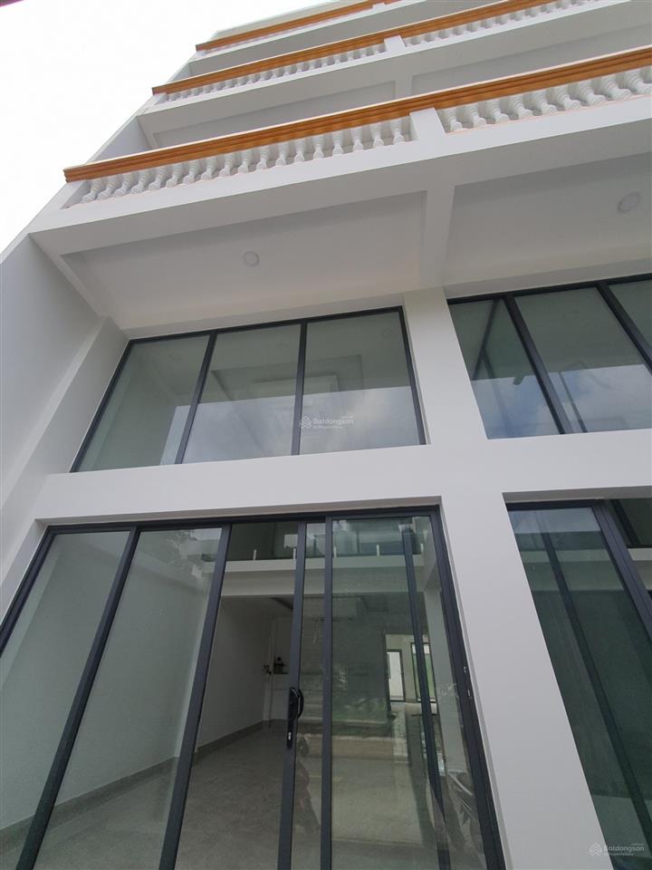Cho thuê tòa nhà văn phòng 800m2 sàn gía 80trieeuj/tháng trục trần não an khánh q2
