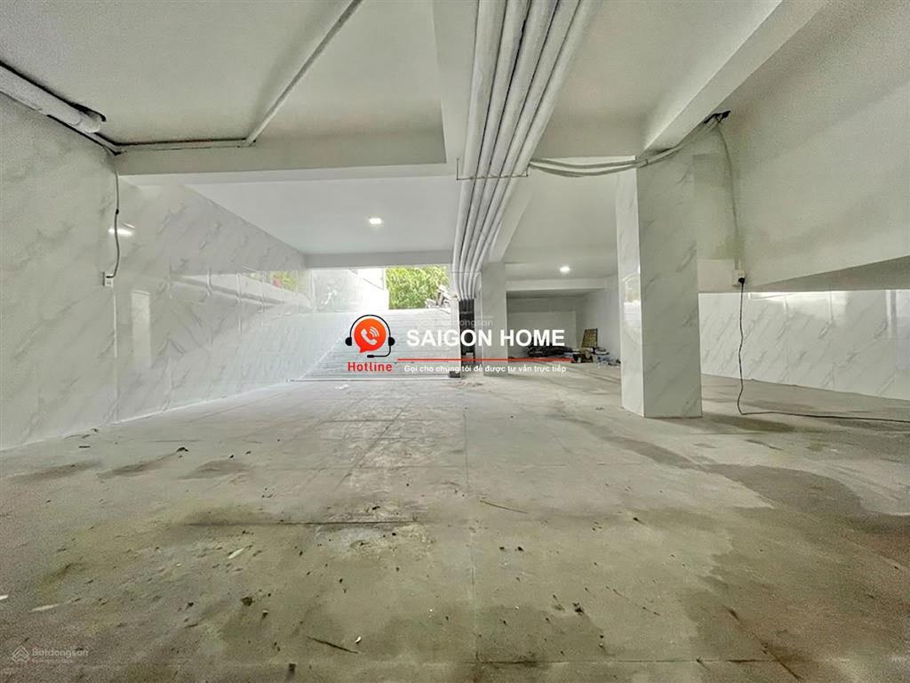 Cho thuê tòa nhà văn phòng 800m2 sàn gía 80trieeuj/tháng trục trần não an khánh q2