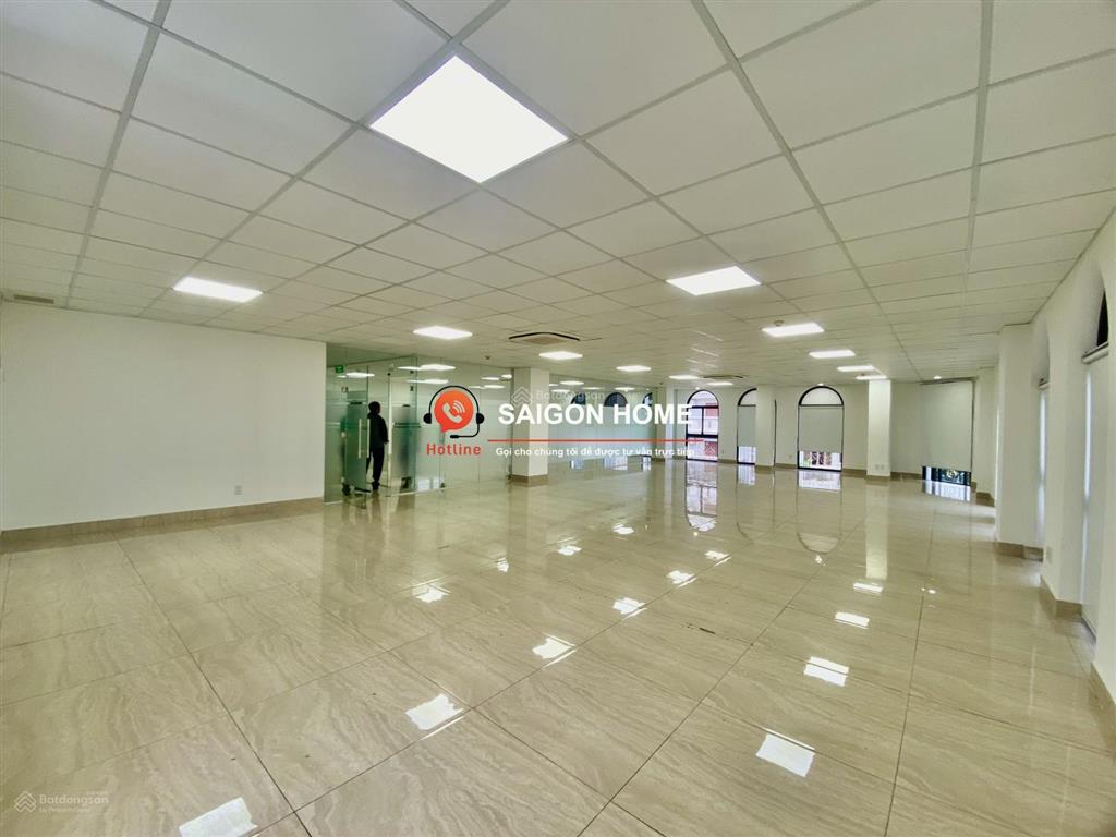 Cho thuê tòa văn phòng góc 2 mặt tiền 6 tầng ~1.500m sàn trục lương định của an phú an khánh quận 2