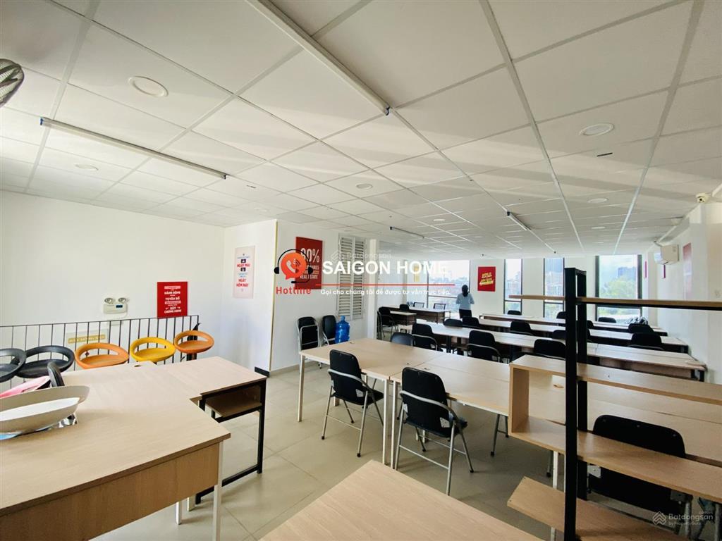 Cho thuê nhà mặt tiền hầm 5 tầng 700m2 sàn lương định của, trần não, trung tâm quận 2