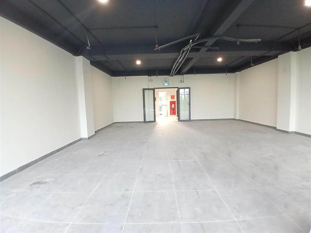 Cho thuê văn phòng hầm 4 tầng nổi ~600m2 sàn trống suốt khu đảo kim cương trung tâm q2