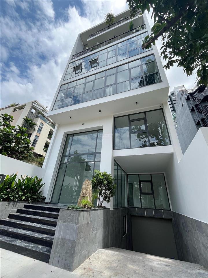 Cho thuê văn phòng hầm 4 tầng nổi ~600m2 sàn trống suốt khu đảo kim cương trung tâm q2