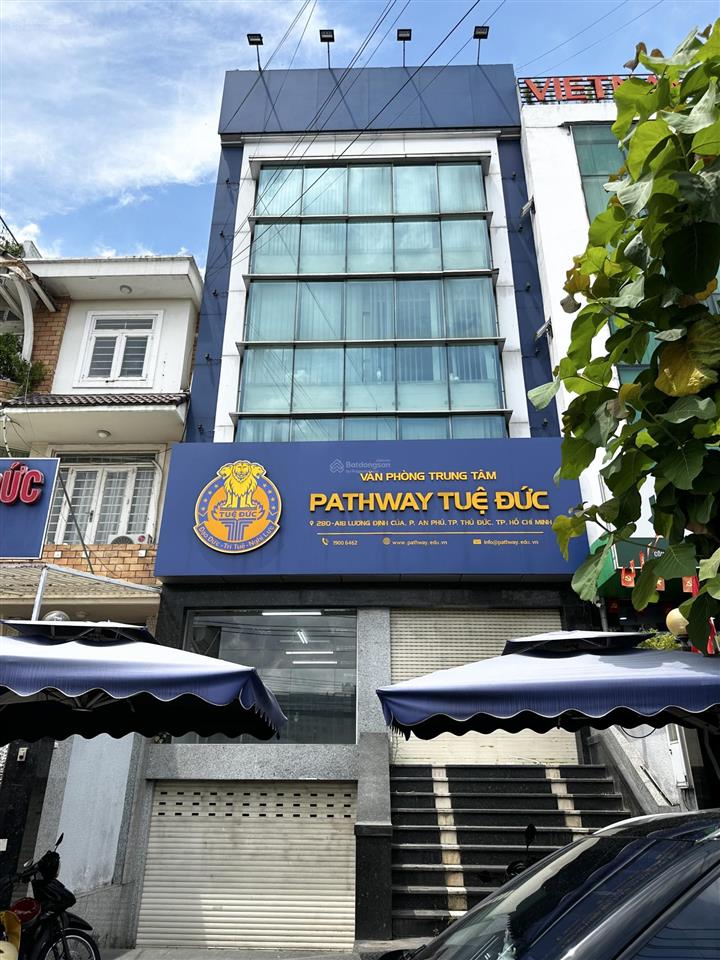Cho thuê tòa nhà văn phòng 5 tầng ~ 700m2 sàn trống suốt mặt tiền lương định của, an phú quận 2