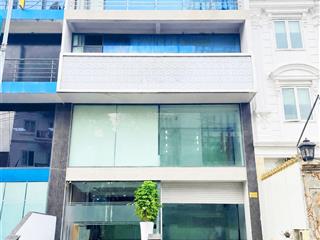 Cho thuê tòa nhà 6 tầng ~810m² sàn mặt tiền trục trần não lương định của phường an khánh quận 2
