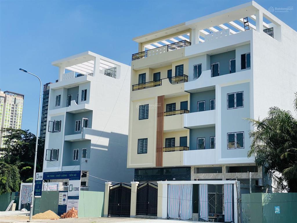 Cho thuê tòa nhà 7 tầng ~700m2 sàn trống suốt thang máy mặt tiền trương văn bang, trung tâm quận 2
