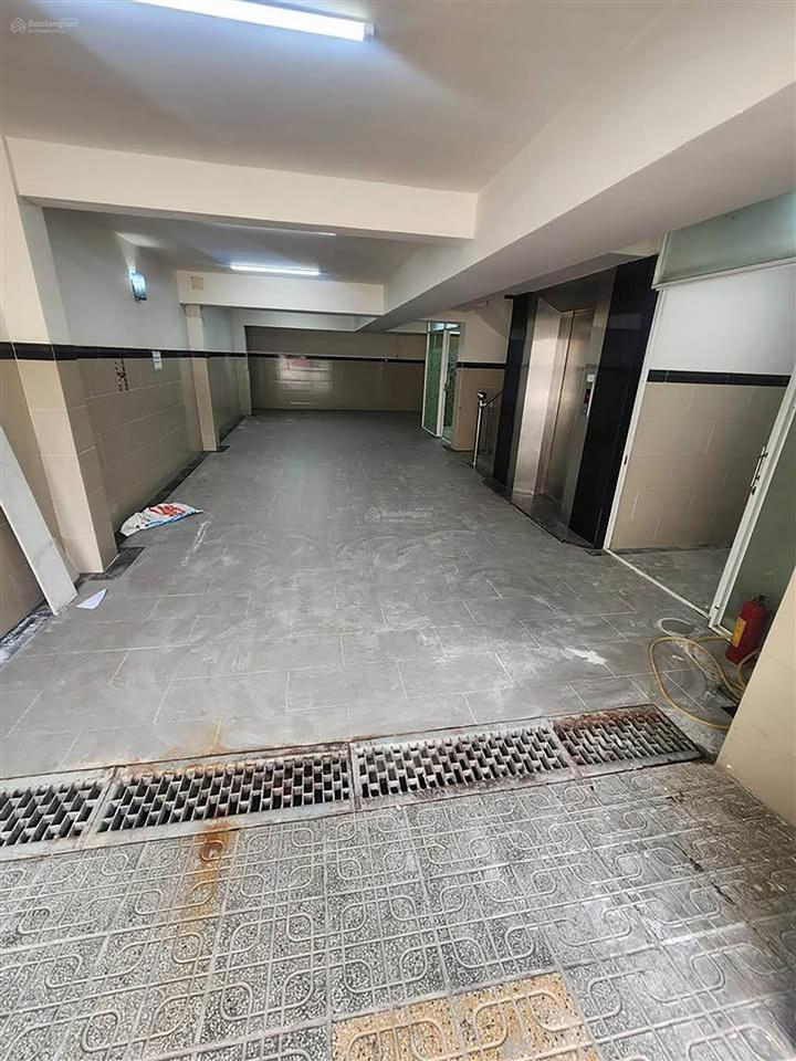 Tòa nhà mặt tiền lương định của  an khánh q2 hầm 4 tầng nổi sàn trống thang máy giá 100tr/th