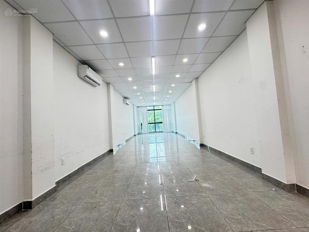 Cho thuê tòa nhà văn phòng 5 tầng sàn trống suốt giá 53tr/th trần lựu, an phú an khánh, quận 2