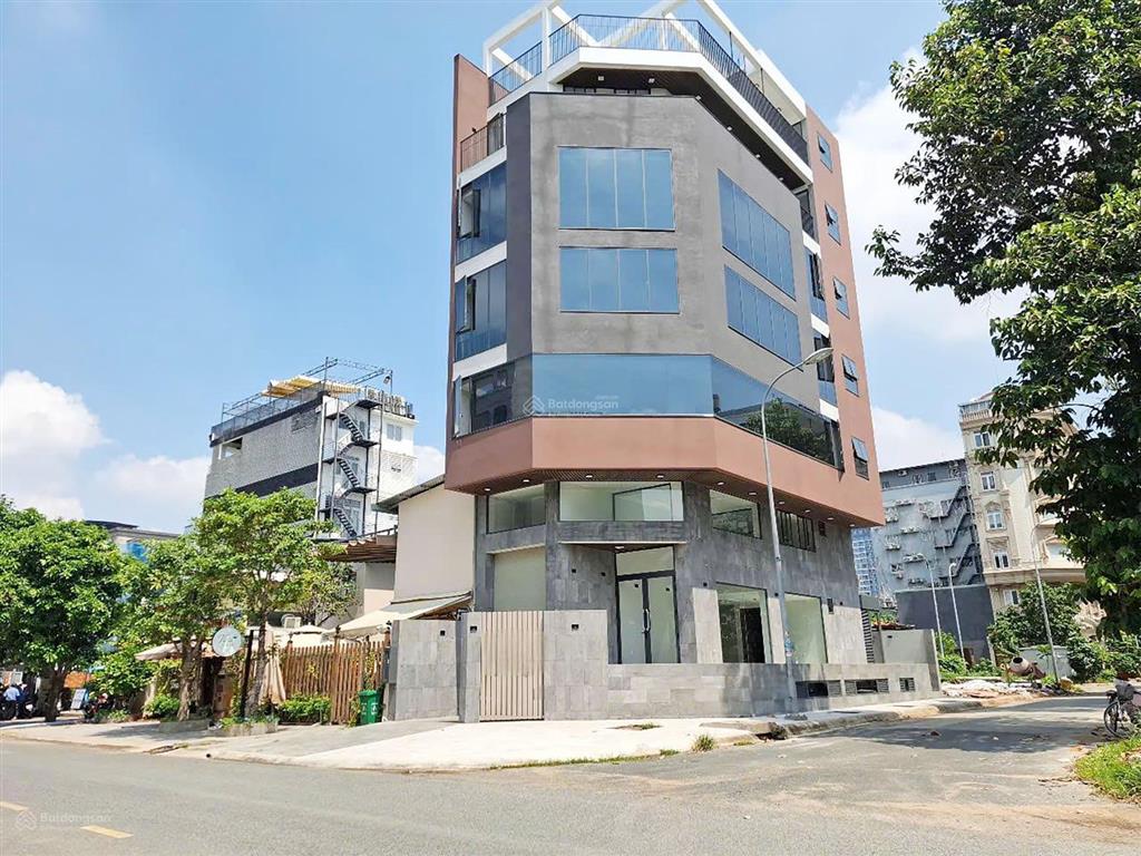Tòa nhà hầm 7 tầng nổi ~1000m2 sàn căn góc gần trương văn bang  thạnh mỹ lợi  trung tâm quận 2