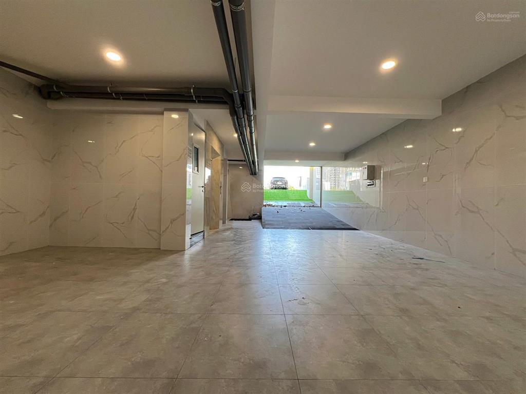 Cho thuê nhà riêng 80 triệu/ tháng bao vat, 650m2 sàn tại nguyễn văn kỉnh, p thạnh mỹ lợi, q2, hcm
