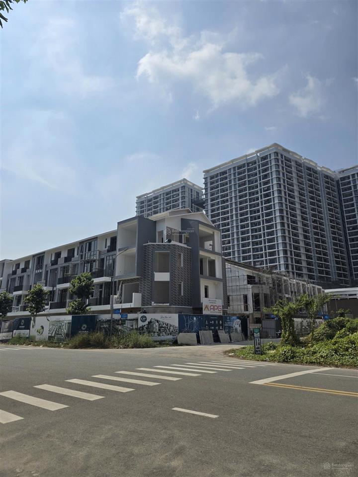 Nhà phố uni complex  vừa ở vừa kinh doanh  khu dân cư sầm uất