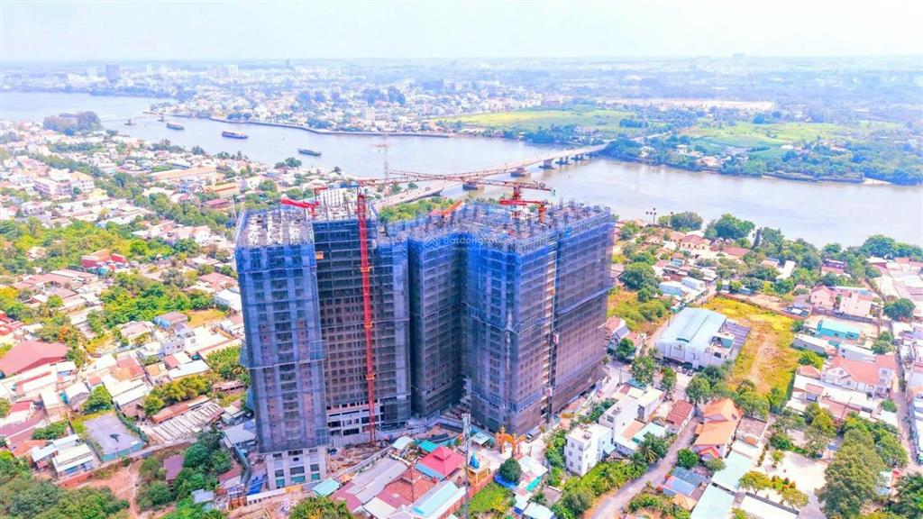Căn hộ 2pn 51,5m2 view hồ bơi, mua trực tiếp cdt giá 1,989 tỉ full vat pbt 102%