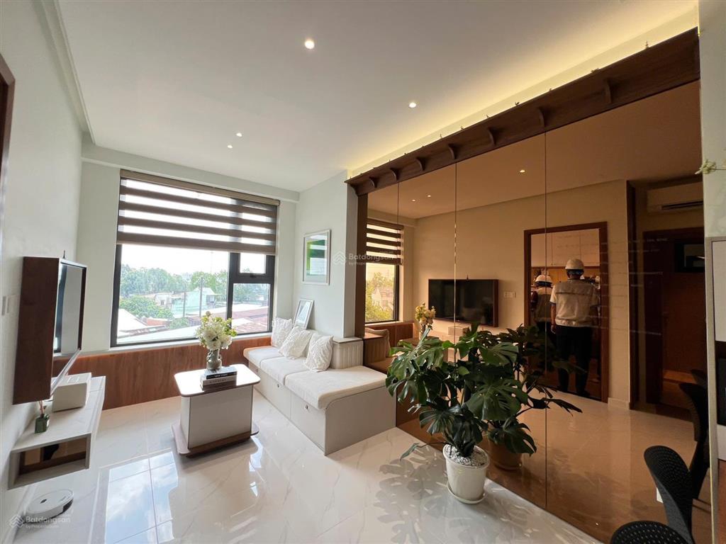 Căn hộ 2pn 51,5m2 view hồ bơi, mua trực tiếp cdt giá 1,989 tỉ full vat pbt 102%