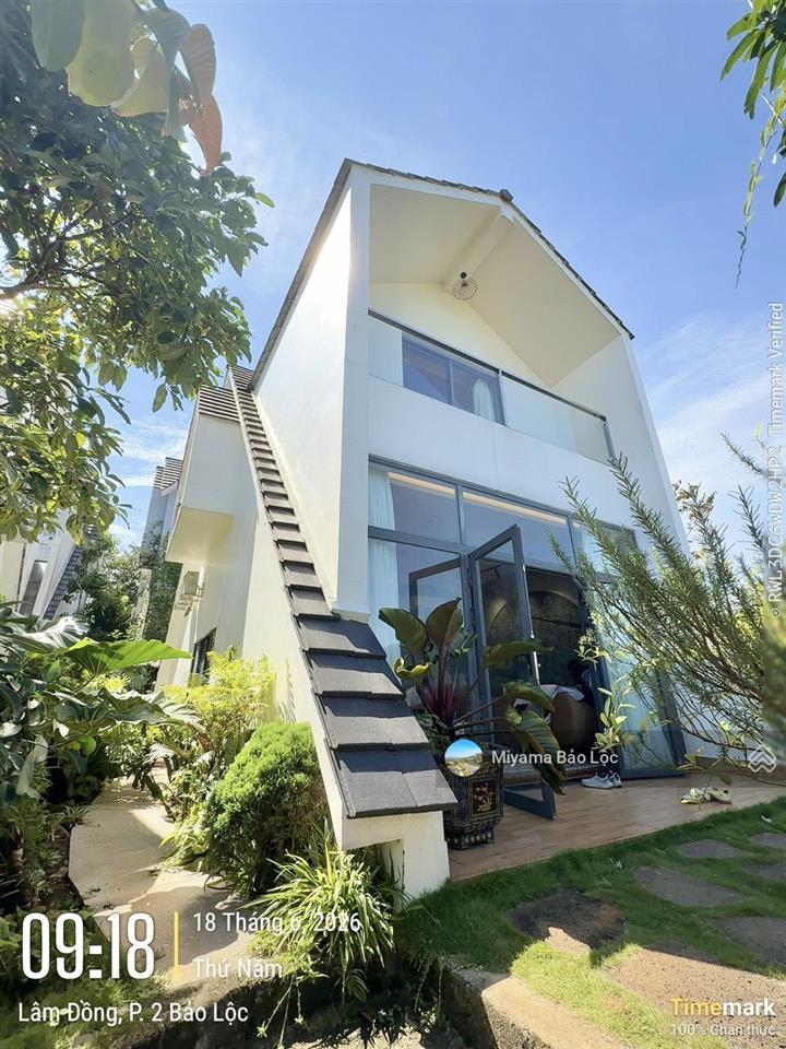 Biệt thự mini mới 100% full nội thất. gần hồ ngọc, đồi chè tâm châu. có hồ bơi, nhà hàng. sổ sẵn
