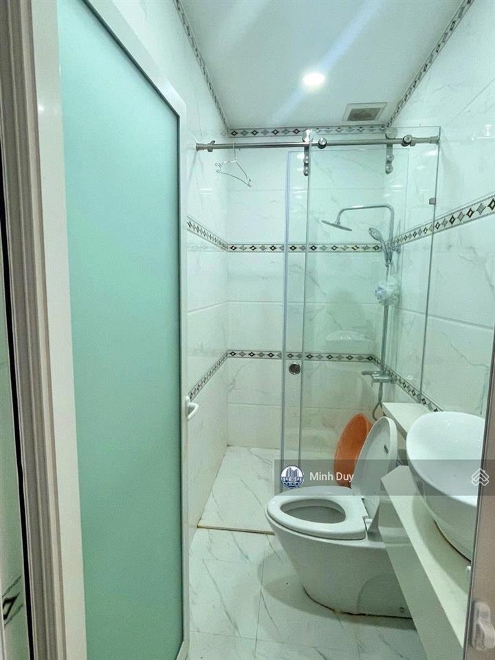 Nhà phố 3 tầng full nội thất đẹp, khu dân cư vip, an ninh yên tĩnh 24/24. giá thuê 19 triệu/ tháng