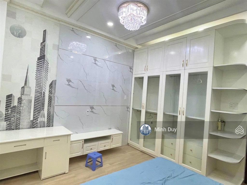 Nhà phố 3 tầng full nội thất đẹp, khu dân cư vip, an ninh yên tĩnh 24/24. giá thuê 19 triệu/ tháng