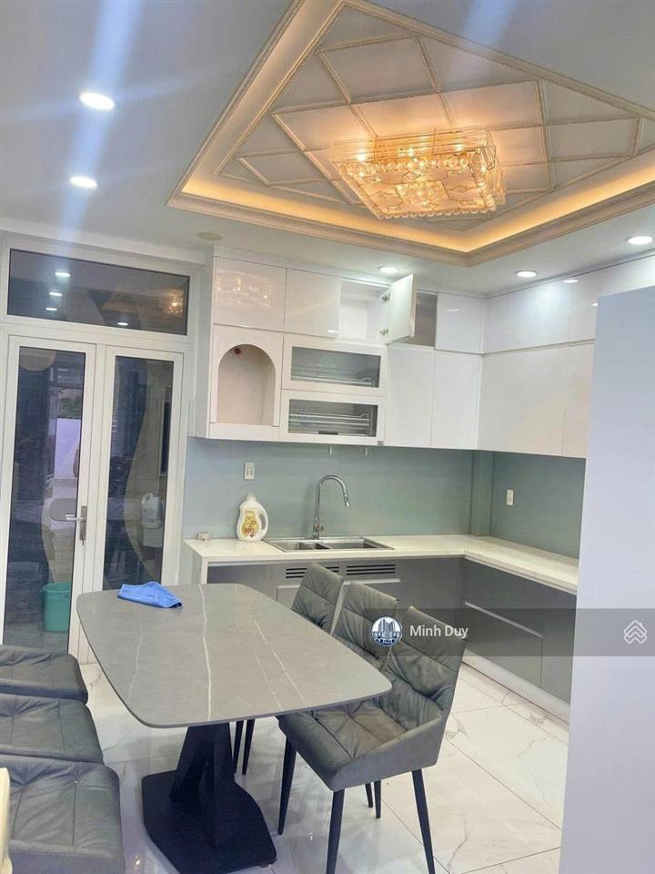 Nhà phố 3 tầng full nội thất đẹp, khu dân cư vip, an ninh yên tĩnh 24/24. giá thuê 19 triệu/ tháng