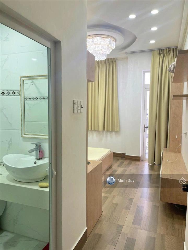 Nhà phố 3 tầng full nội thất đẹp, khu dân cư vip, an ninh yên tĩnh 24/24. giá thuê 19 triệu/ tháng