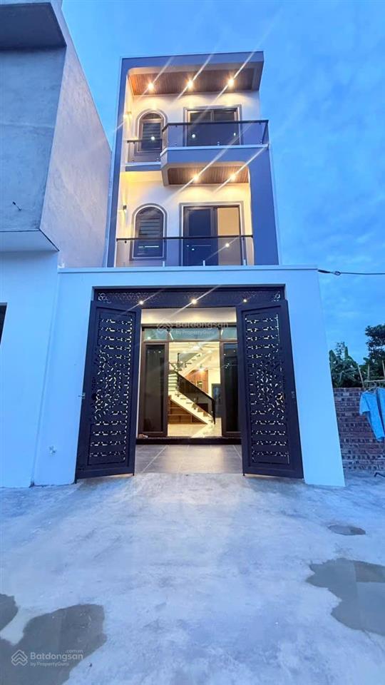 Bán nhà 3 tầng sân cổng độc lập 50m2 tại lương quy  lê lợi  an dương giá hời thị trường 239