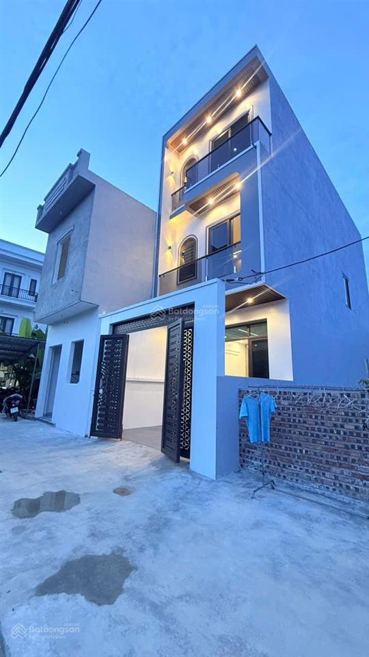 Bán nhà 3 tầng sân cổng độc lập 50m2 tại lương quy  lê lợi  an dương giá hời thị trường 239