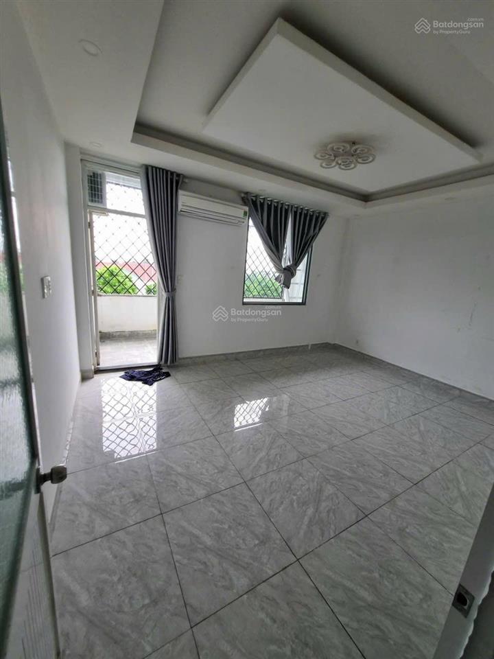 Bán nhà khu đô thị phúc đạt 80m2 1 trệt 2 lầu 4 pn giá 6tỷ300