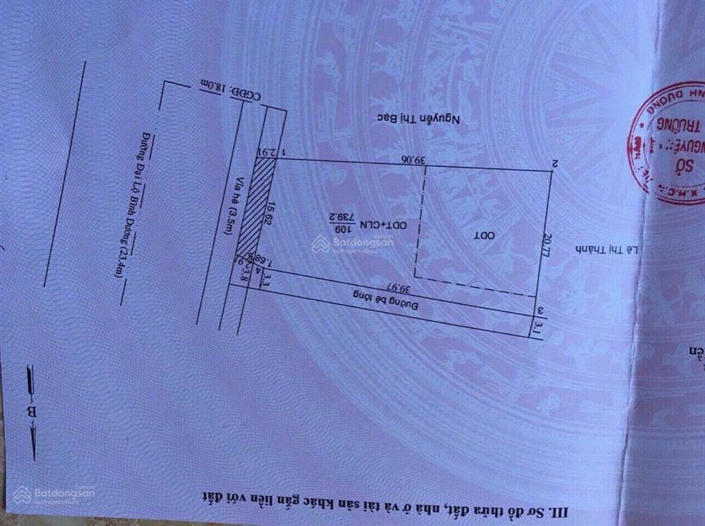 Bán đất mặt tiền ql 13, diện tích 739m2, ngang 15.5m, thổ cư 300m2, giá 18 tỷ