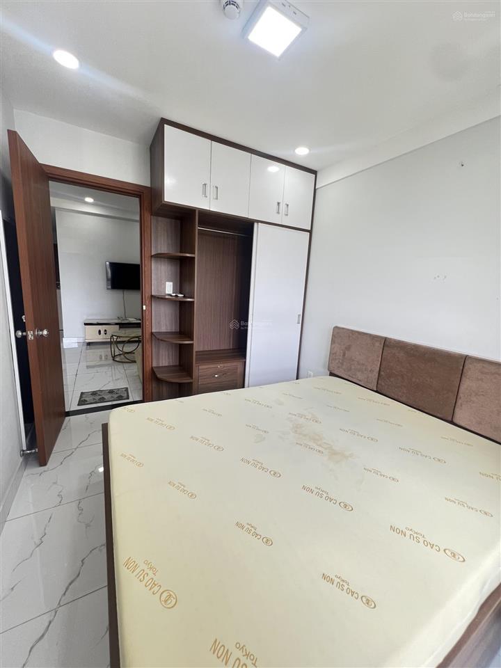 Bán căn hộ phúc đạt 2 phòng ngủ giá 1ty240, nội thất y hình