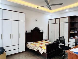 Bán nhà đại la, hai bà trưng, 40m x 4 tầng, 30m ra phố, 8.5 tỷ tl.