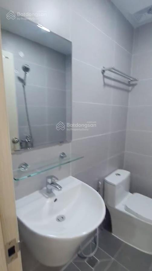 Chính chủ bcons polygon kẹt tiền bán gấp 2pn 2wc, 2.39 tỷ, đã có sổ hồng riêng