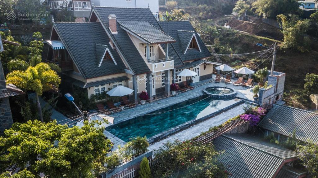 Cần bán khu resort nghỉ dưỡng 4 sao trung tâm tp đà lạt, giá siêu đầu tư
