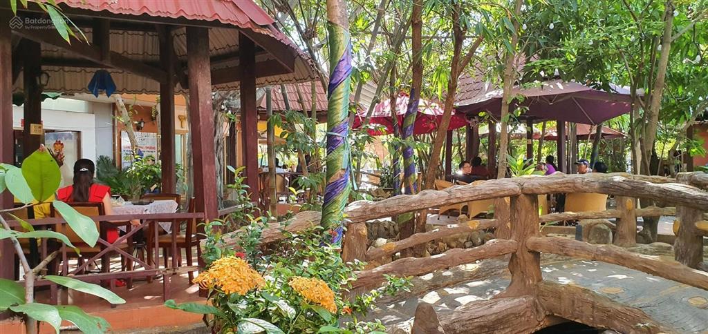Bán gấp khu đất vàng 2 mặt tiền + hạ tầng kinh doanh trung tâm tp, giá đầu tư 119 tỷ
