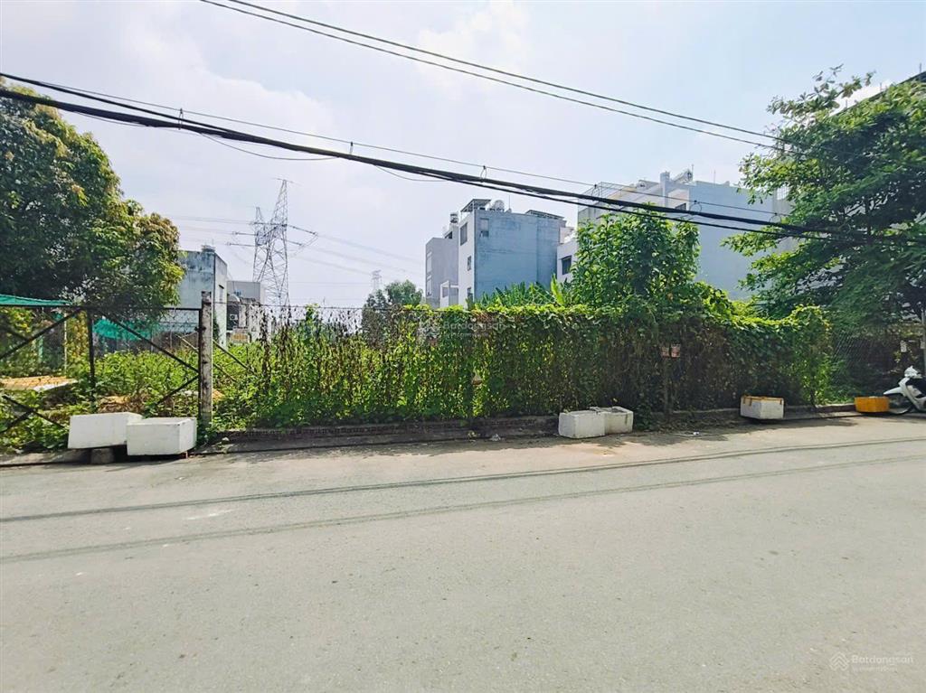 Bán nền đất mặt tiền đường số 8, khu nam long  đường nhựa trước đất 8m thông thoáng