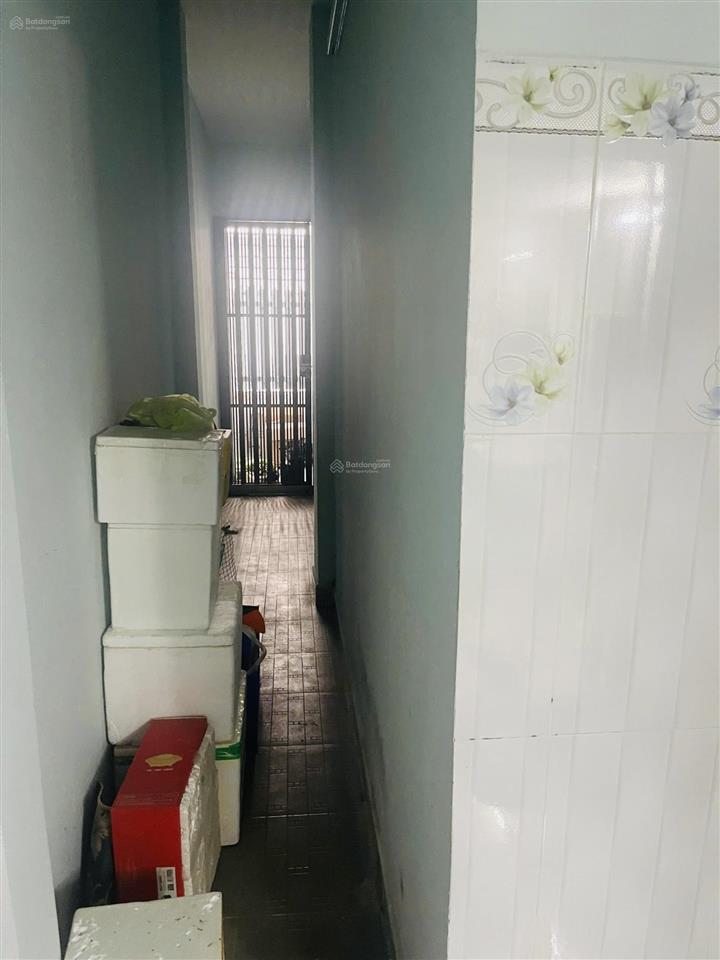 Nhà 2 tầng đường ô tô thông thoáng, gần tháp bà & biển hòn chồng