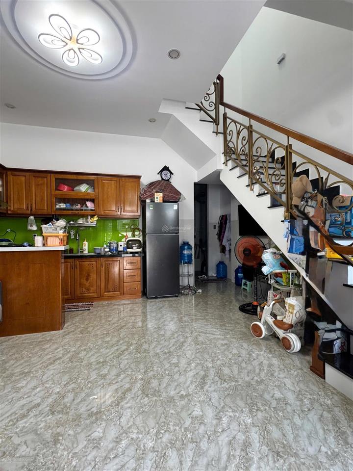 Nhà đẹp 02 tầng  giá cực tốt tại t.tâm vĩnh hải (bắc nha trang)
