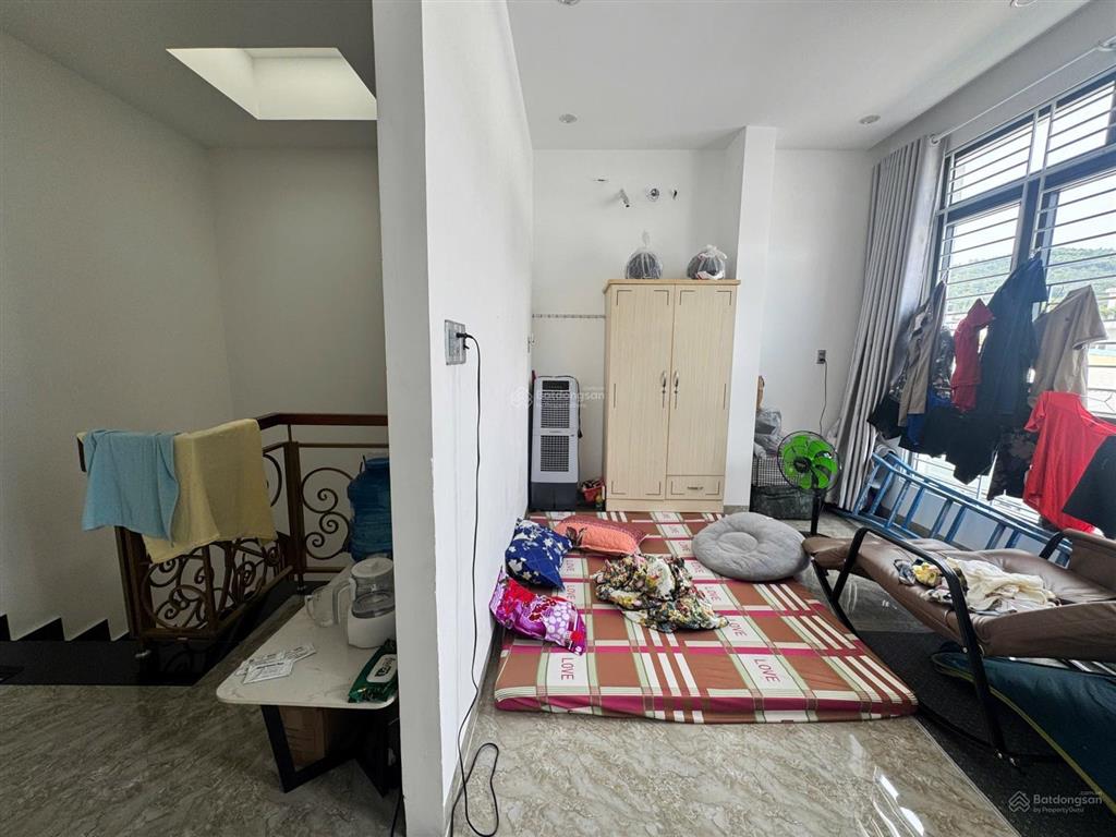 Nhà đẹp 02 tầng  giá cực tốt tại t.tâm vĩnh hải (bắc nha trang)