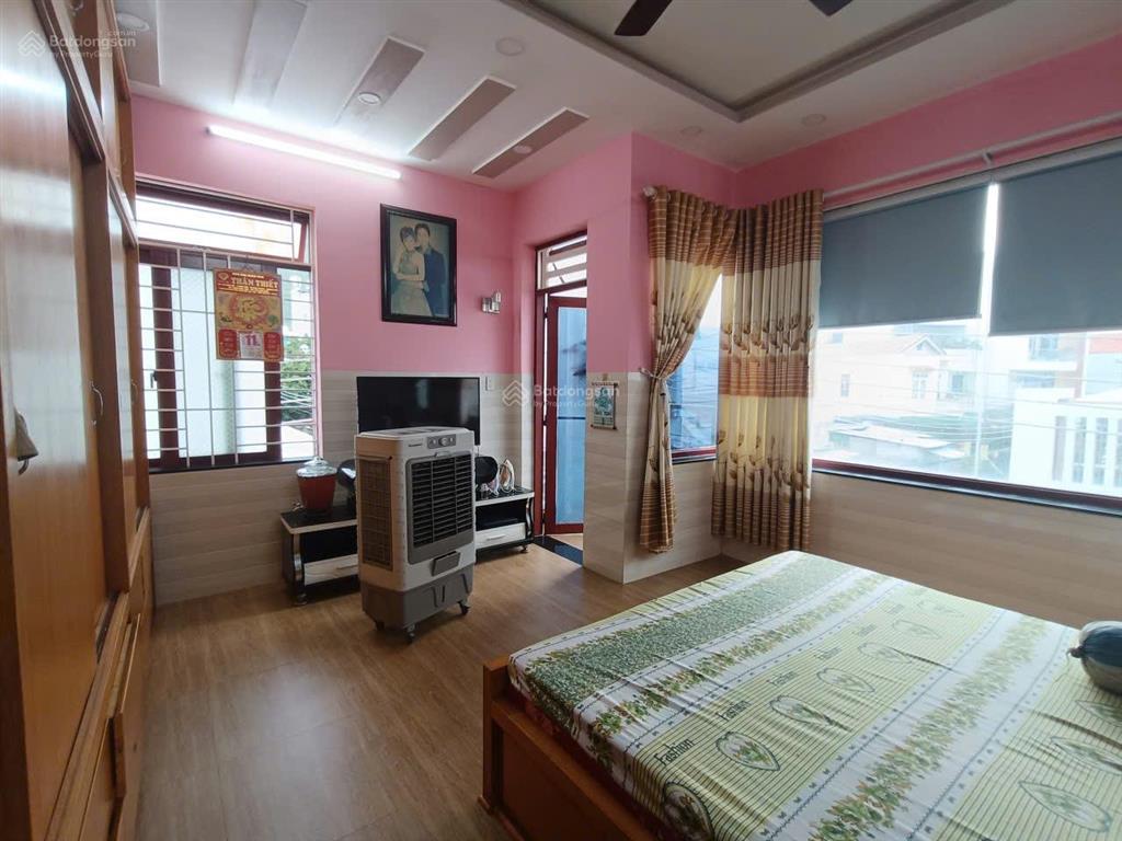 Khu bàn cờ bắc nha trang  căn nhà góc 2 mặt tiền gần biển nha trang (vĩnh hoà cũ)