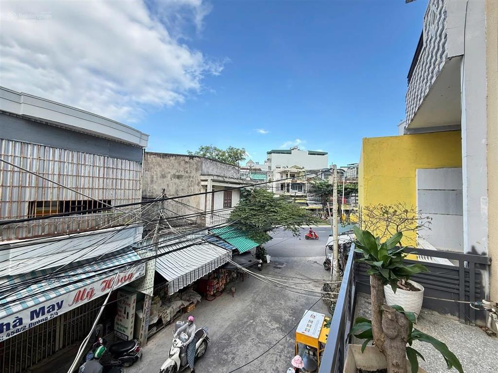 Cơ hội cực tốt  nhà 4 tầng full gỗ, trung tâm vĩnh hải  bắc nha trang