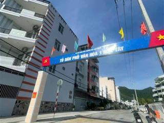 Nhà bình dân  giá tốt  gác lửng hẻm 77 đường 2/4 vĩnh hoà nha trang.