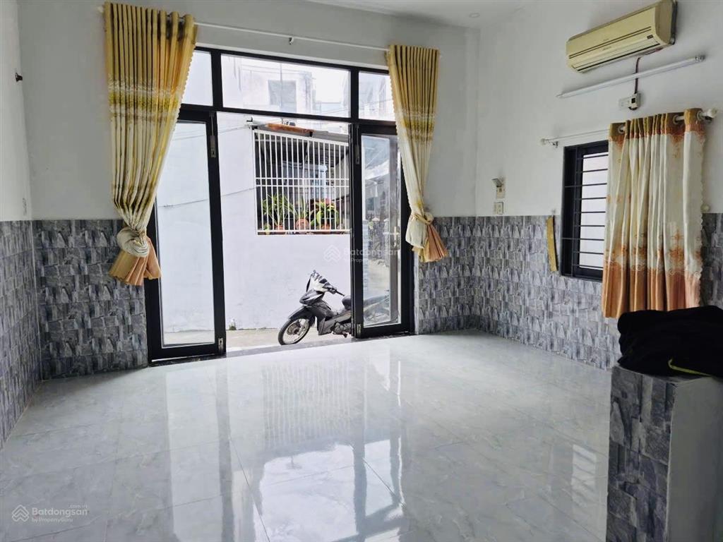 Nhà hẻm kiên cố đẹp 2,5 tầng hẻm mai xuân thưởng gần biển (800m)