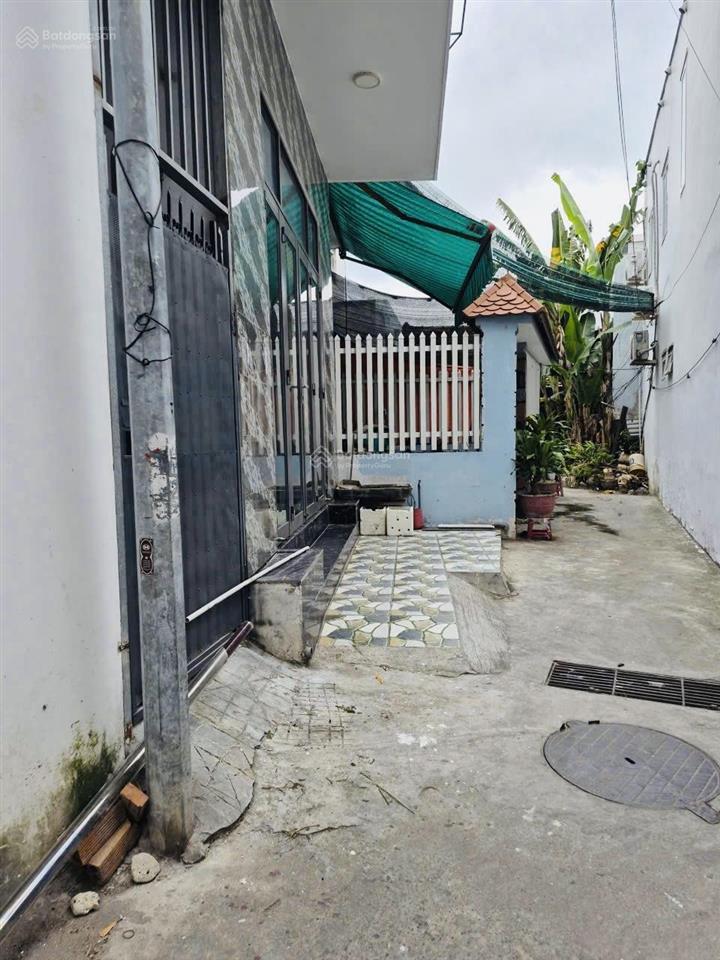 Nhà hẻm kiên cố đẹp 2,5 tầng hẻm mai xuân thưởng gần biển (800m)